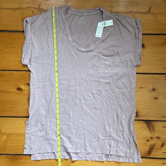 NEW aerie Women's Oversized Short Sleeve V Neck Tee Shirt Size Small NWT - Picture 10 of 14
